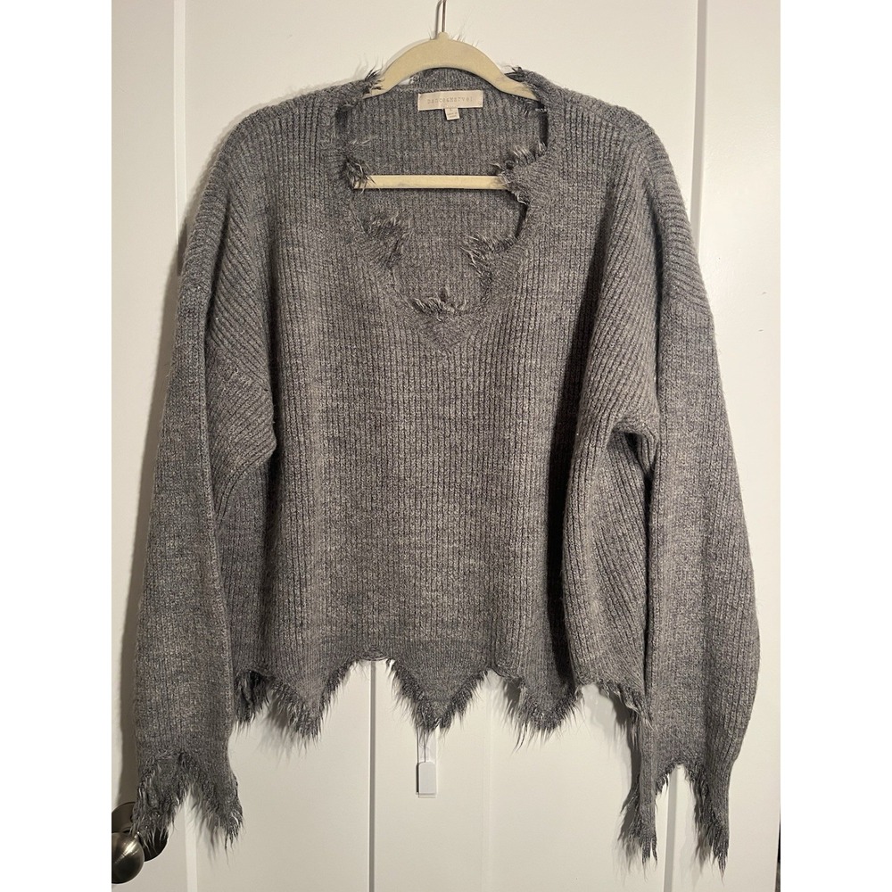Dances & Marvel Gray Distressed Knit Sweater Womens Medium Raw Hem Grunge Cozy